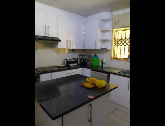 3 BEDROOM HOUSE FOR SALE IN MOGWASE UNIT 5